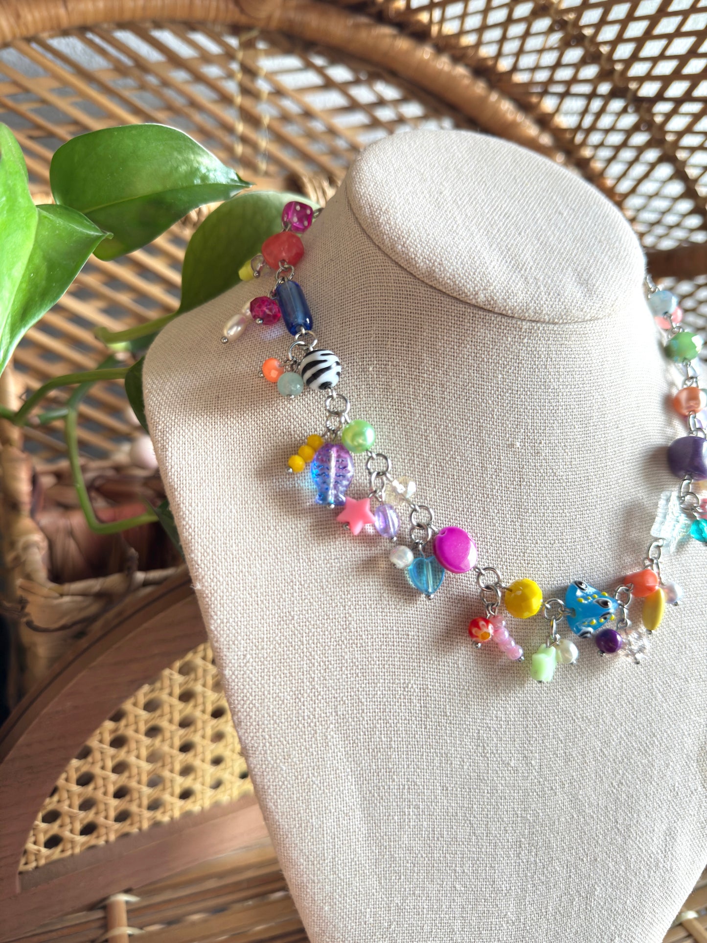 happy in my mind v2 clutter necklace
