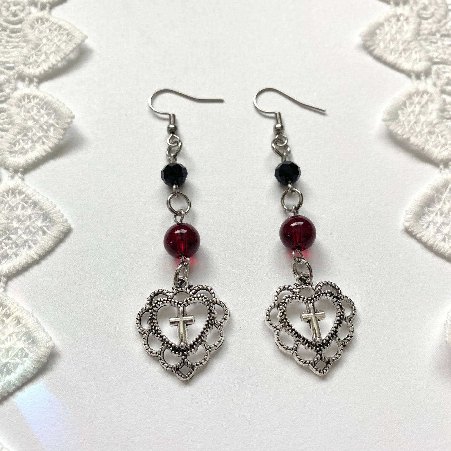 dark blood heart dangles