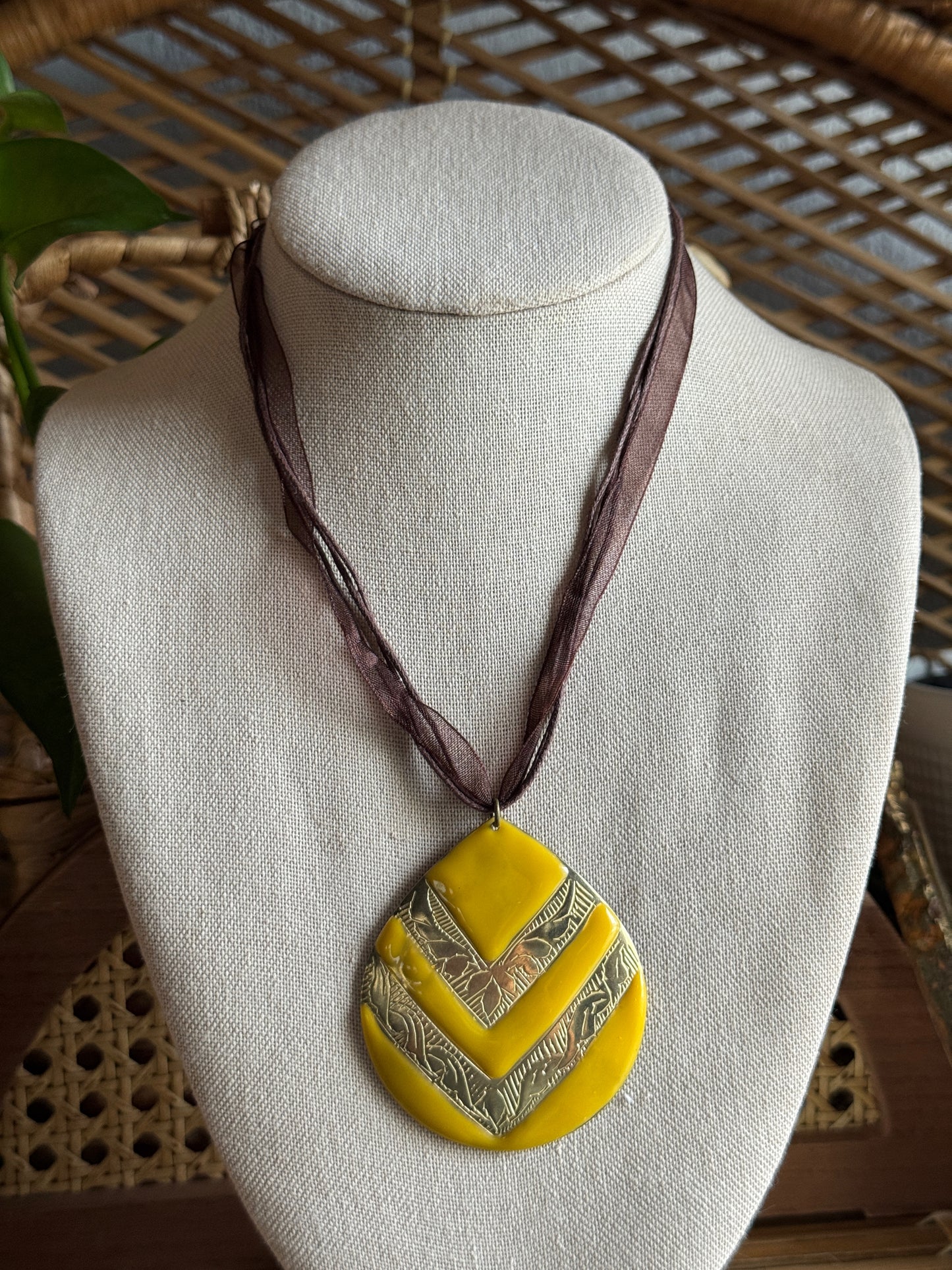 yellow & mellow ribbon necklace