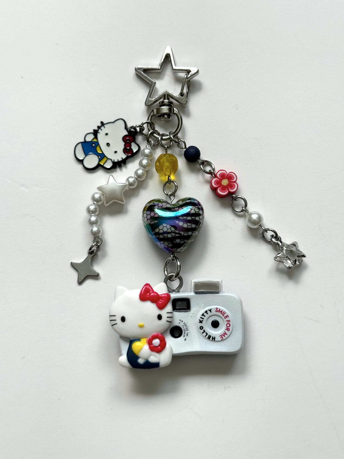 hello kitty camera keychain