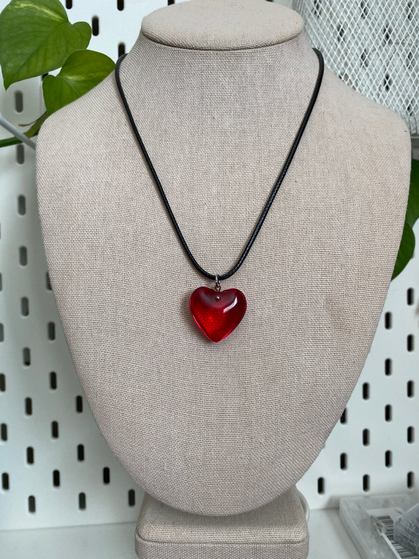 small red glass heart necklaces
