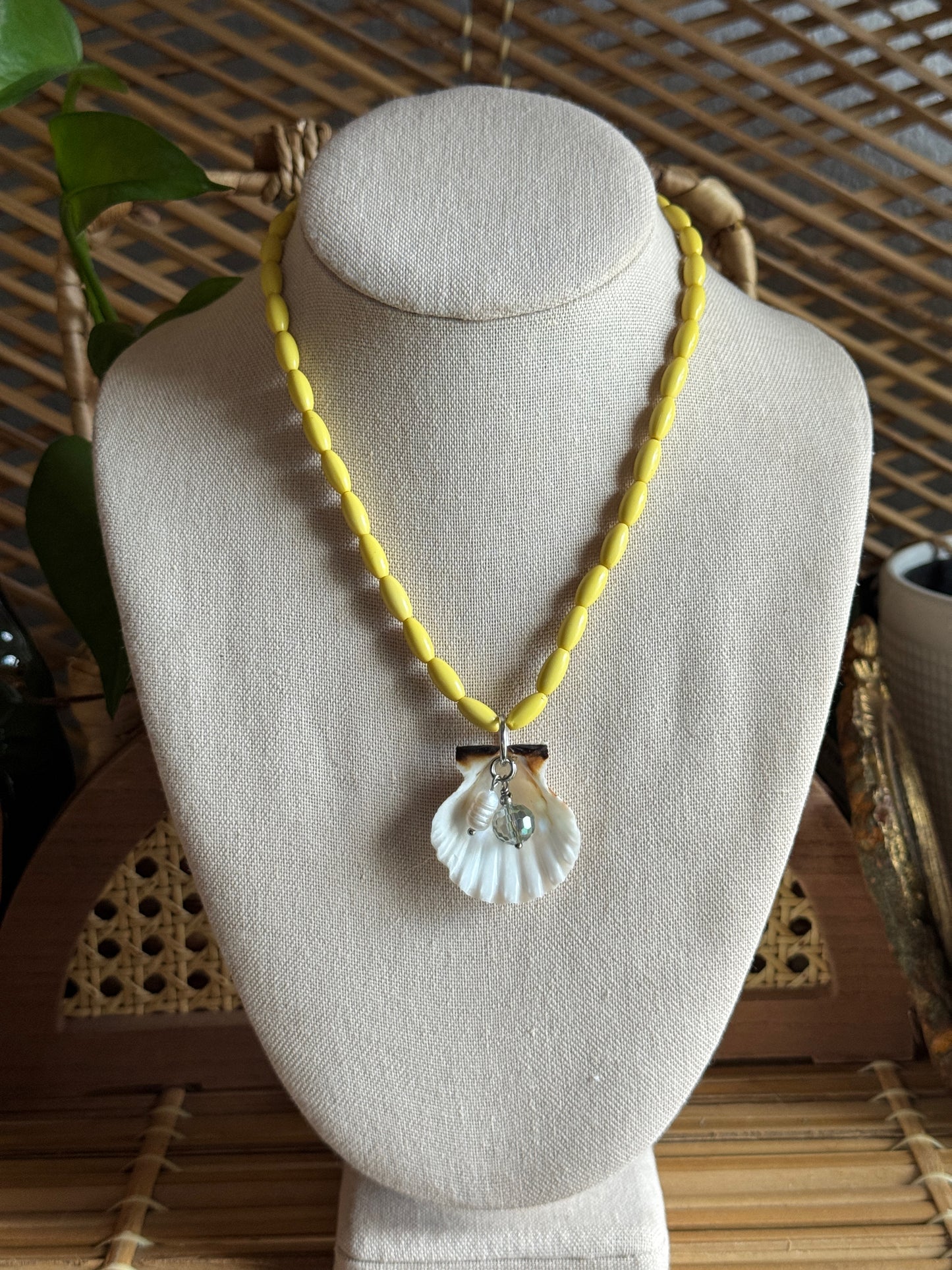 sun-kissed shell necklace
