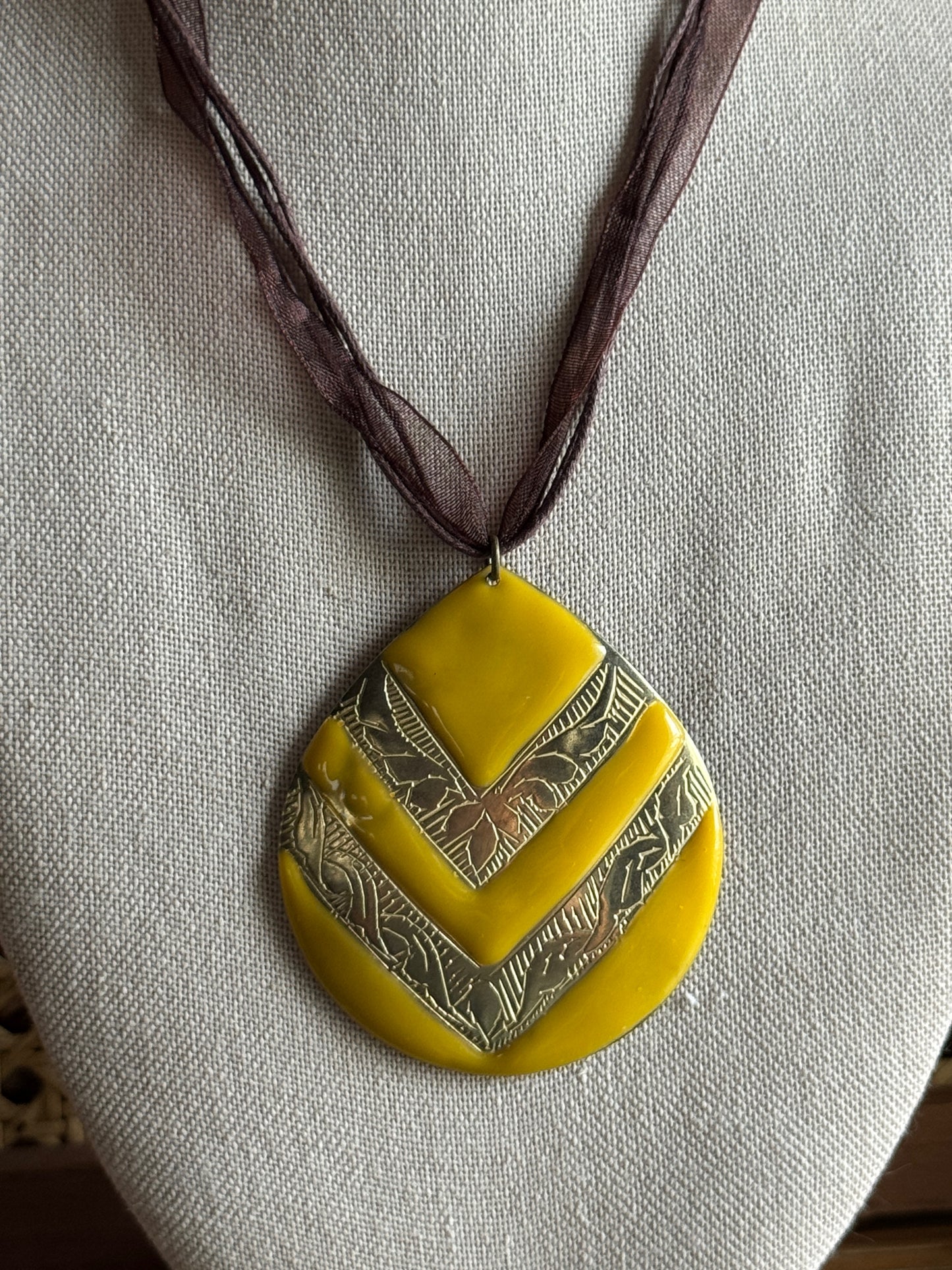 yellow & mellow ribbon necklace