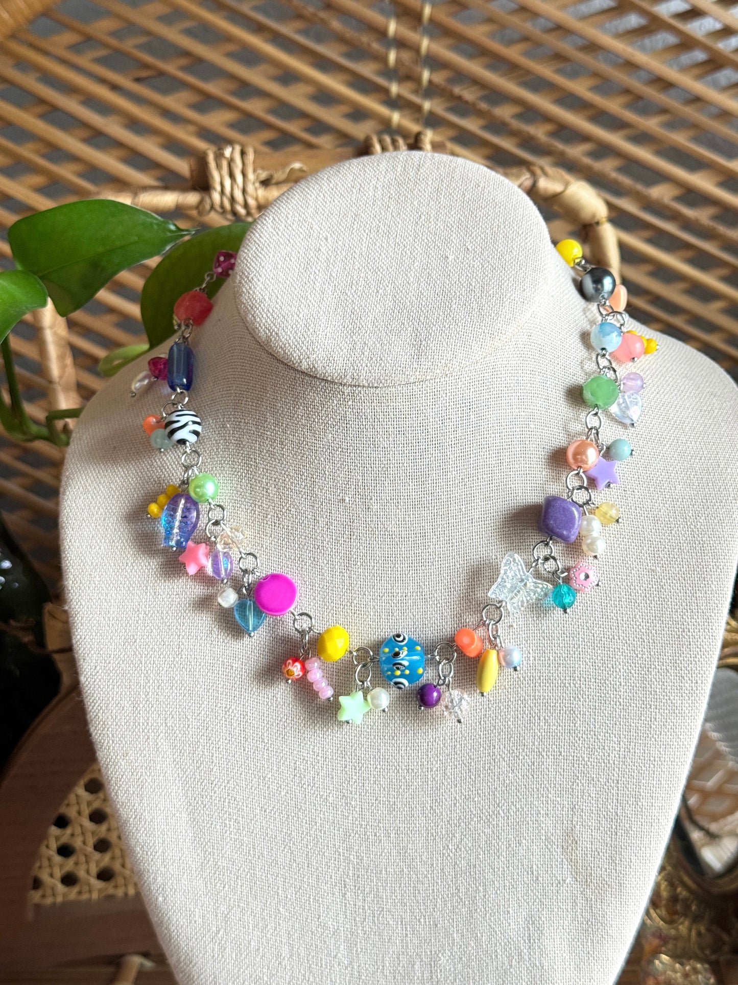 happy in my mind v2 clutter necklace