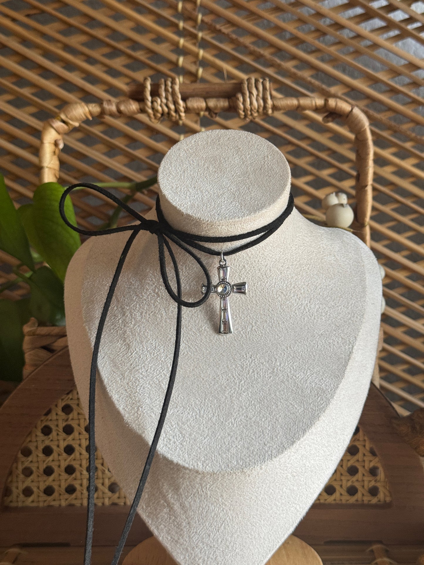 rhinestone cross stainless steel black suede necklace