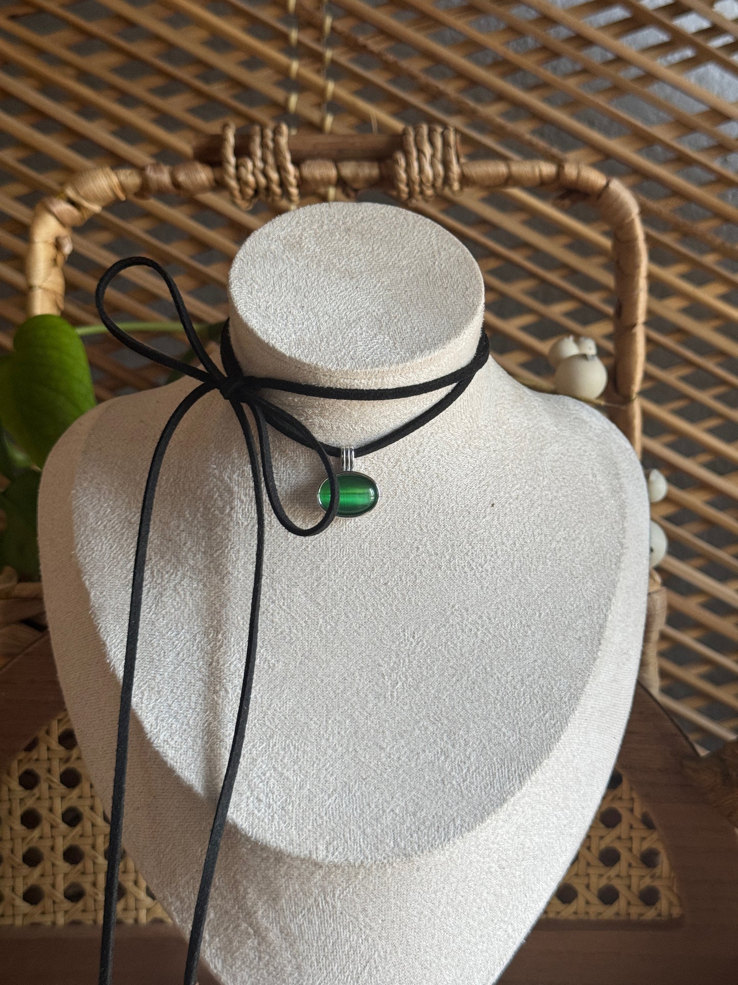 green cat eye stainless steel black suede necklace