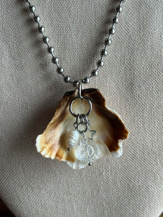 star stack shell necklace