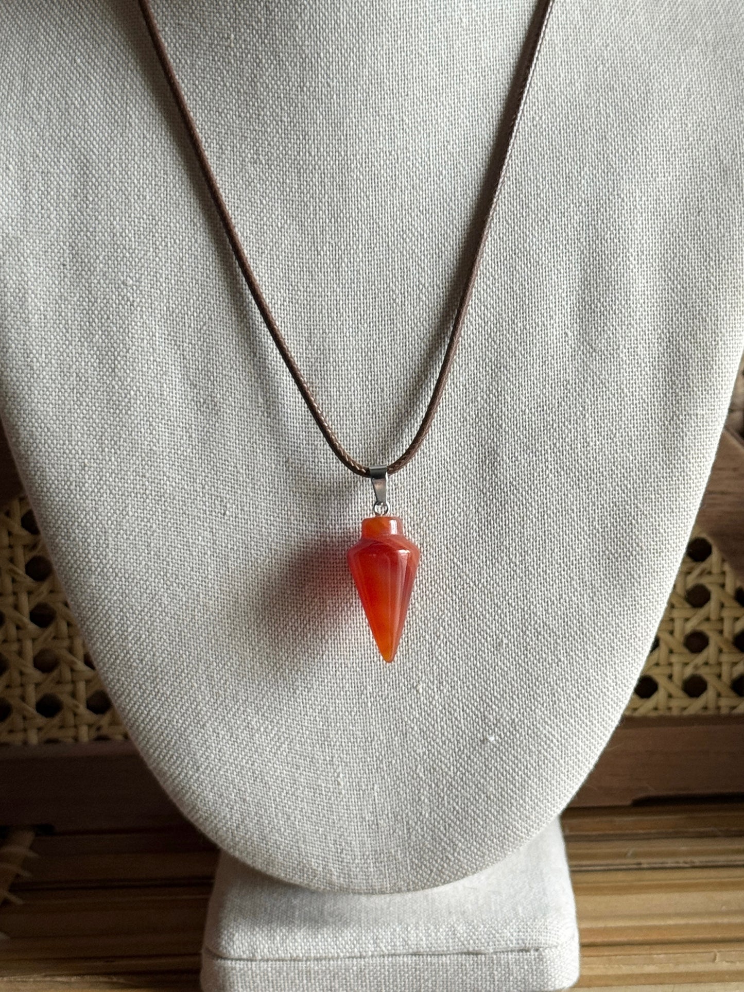 shell stone cord necklace
