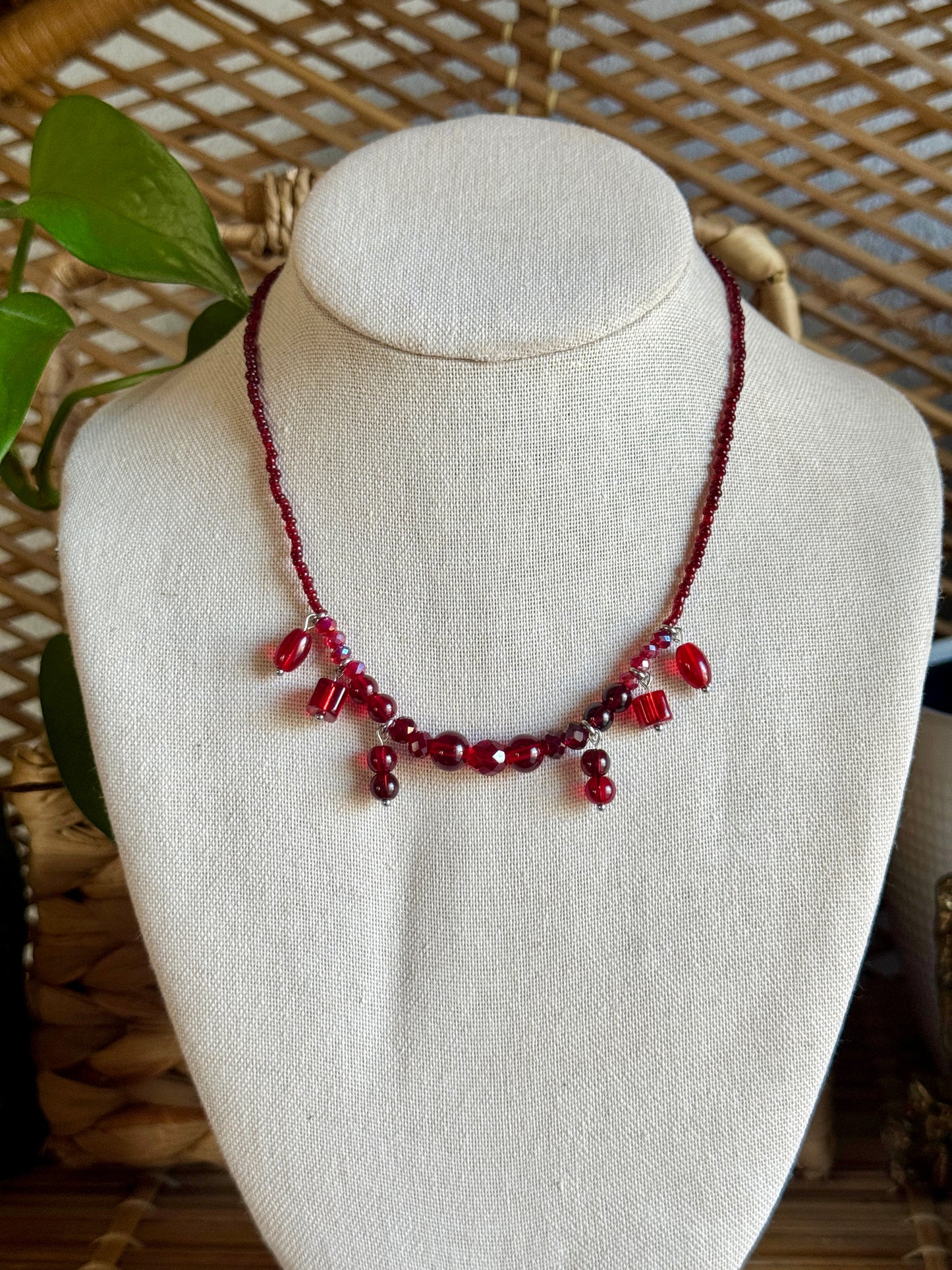 scarlet necklace