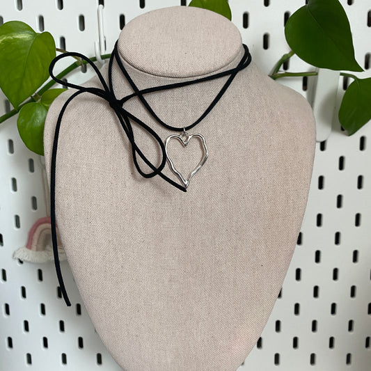 hollow heart suede cord necklace