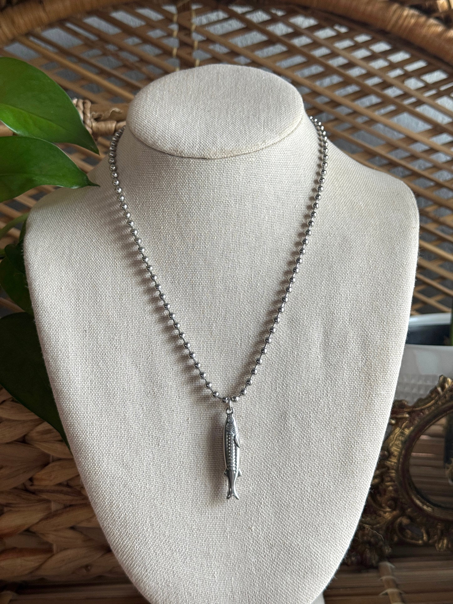 fish stainless steel ball chain necklace