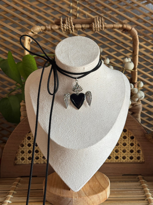 black flaming heart black suede necklace
