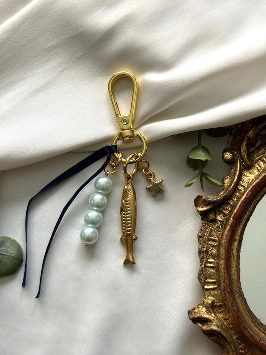 gold fish bag charm #1 — blue