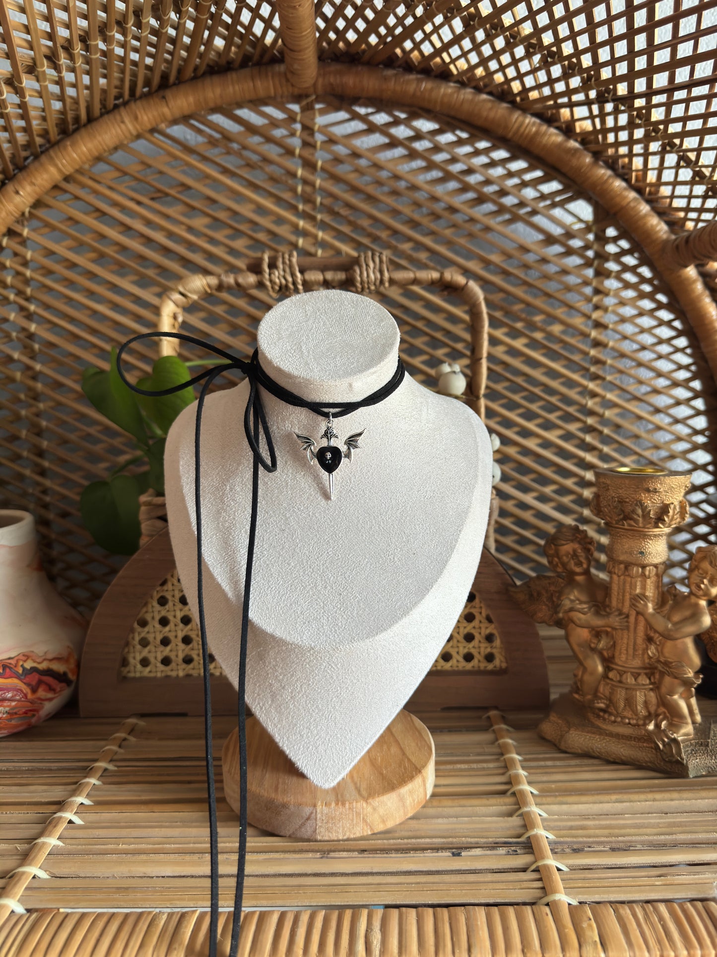 black heart dagger black suede necklace