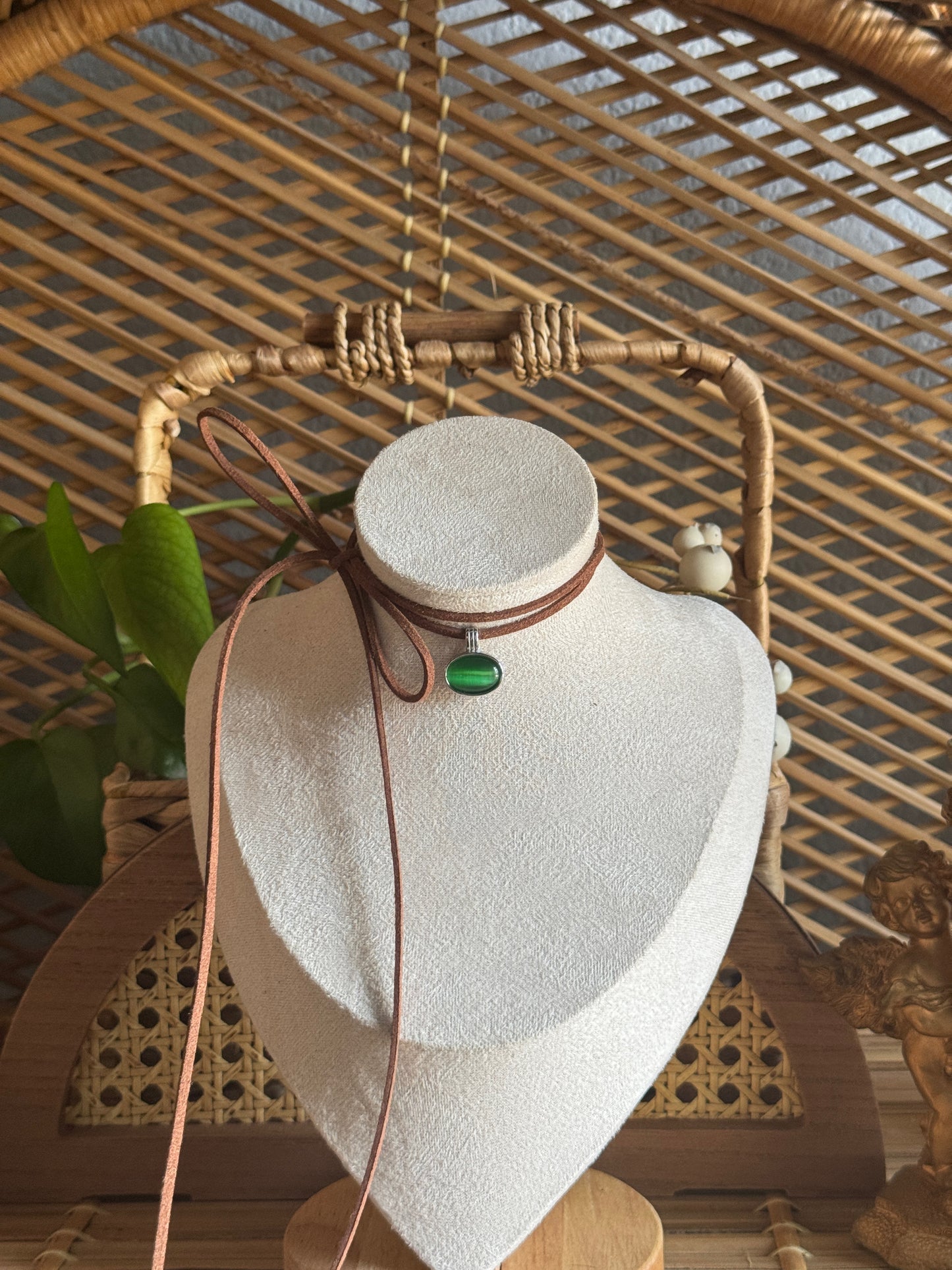 green cat eye stainless steel brown suede necklace