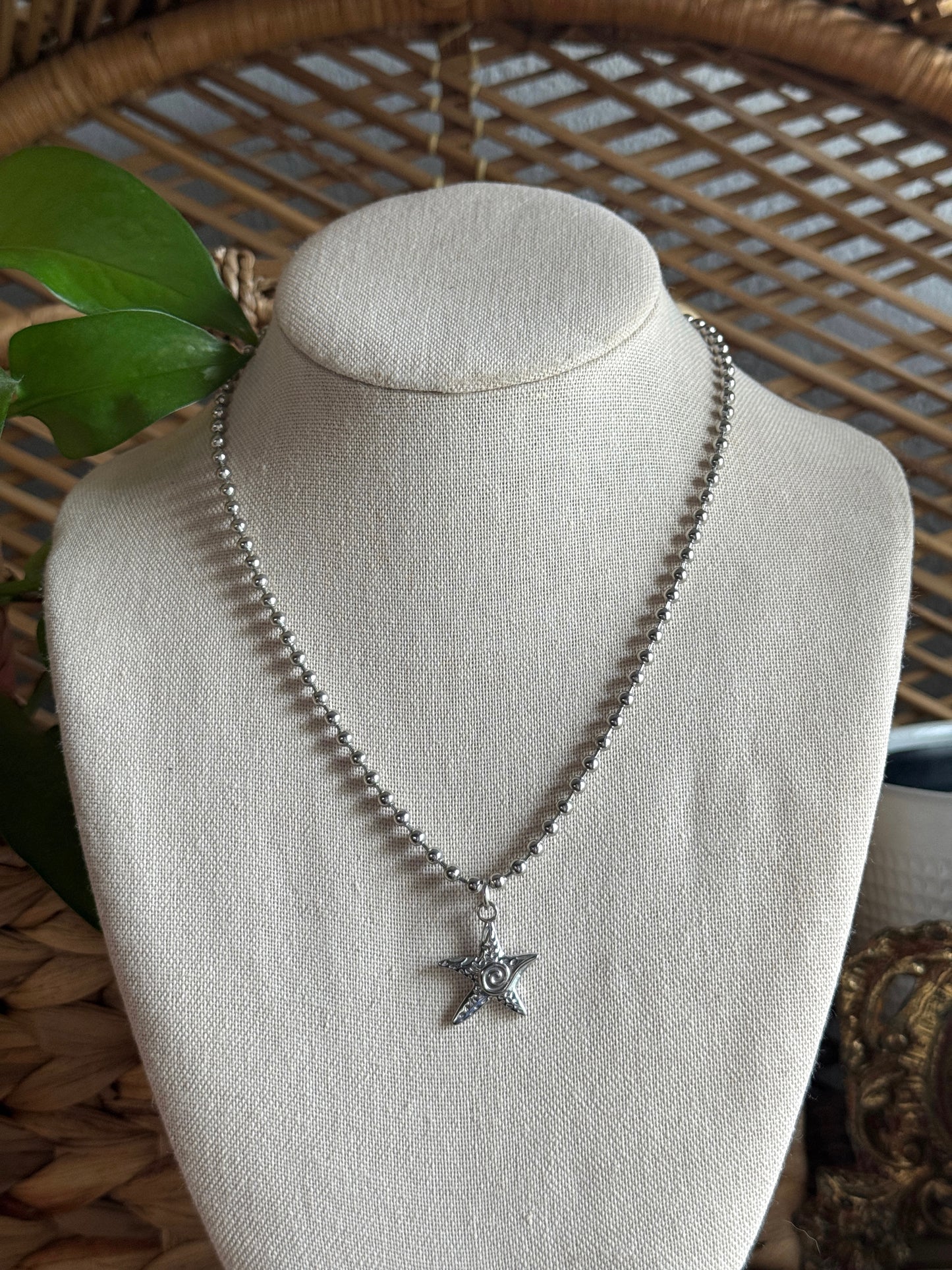 star swirl stainless steel ball chain necklace