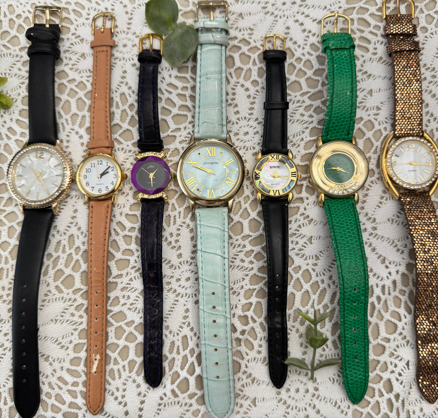 vintage + modern watches #2 scroll down to read descriptions!