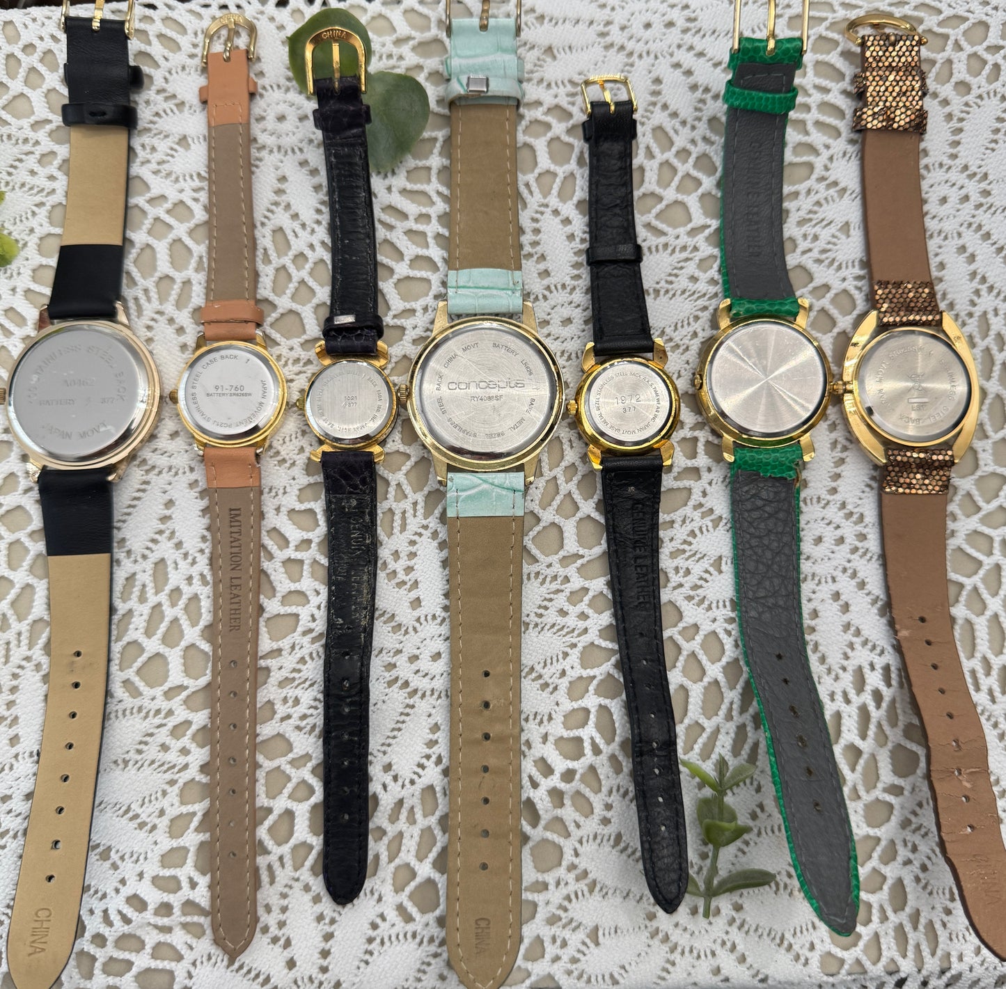 vintage + modern watches #2 scroll down to read descriptions!
