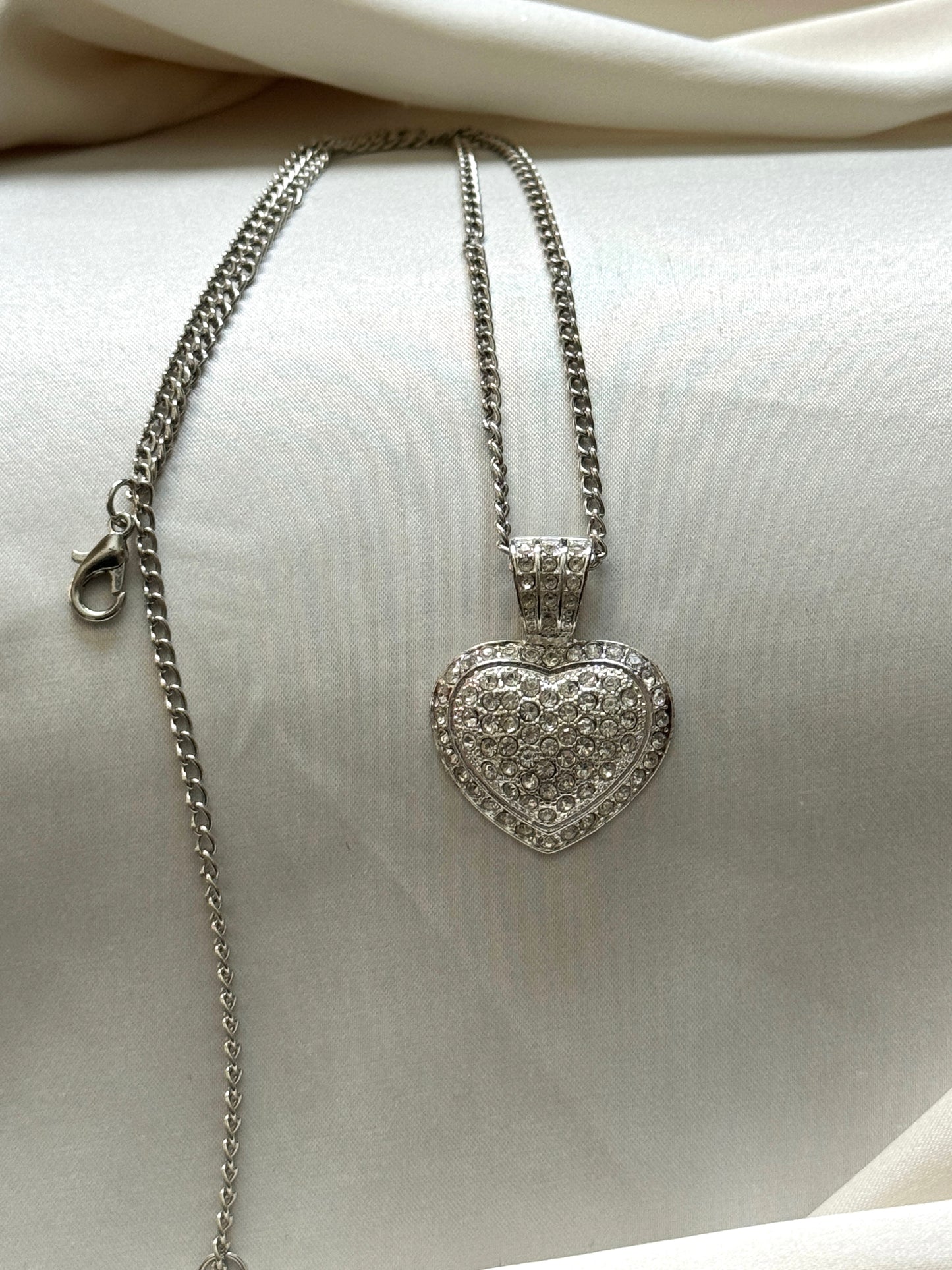 silver rhinestone heart necklace