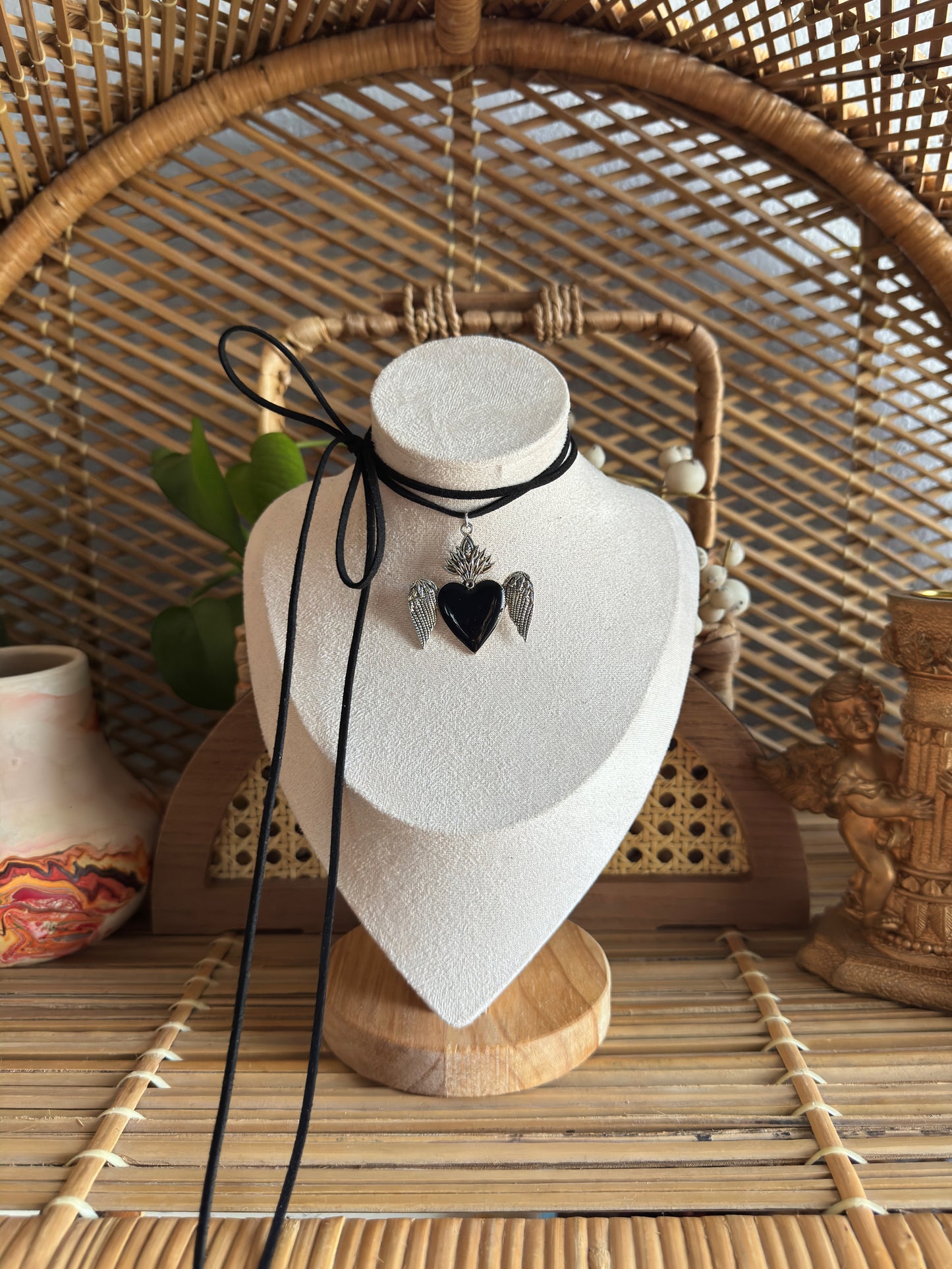 black flaming heart black suede necklace