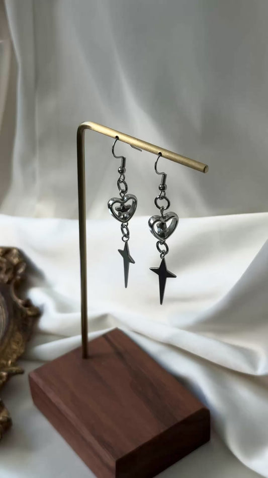 lyra earrings